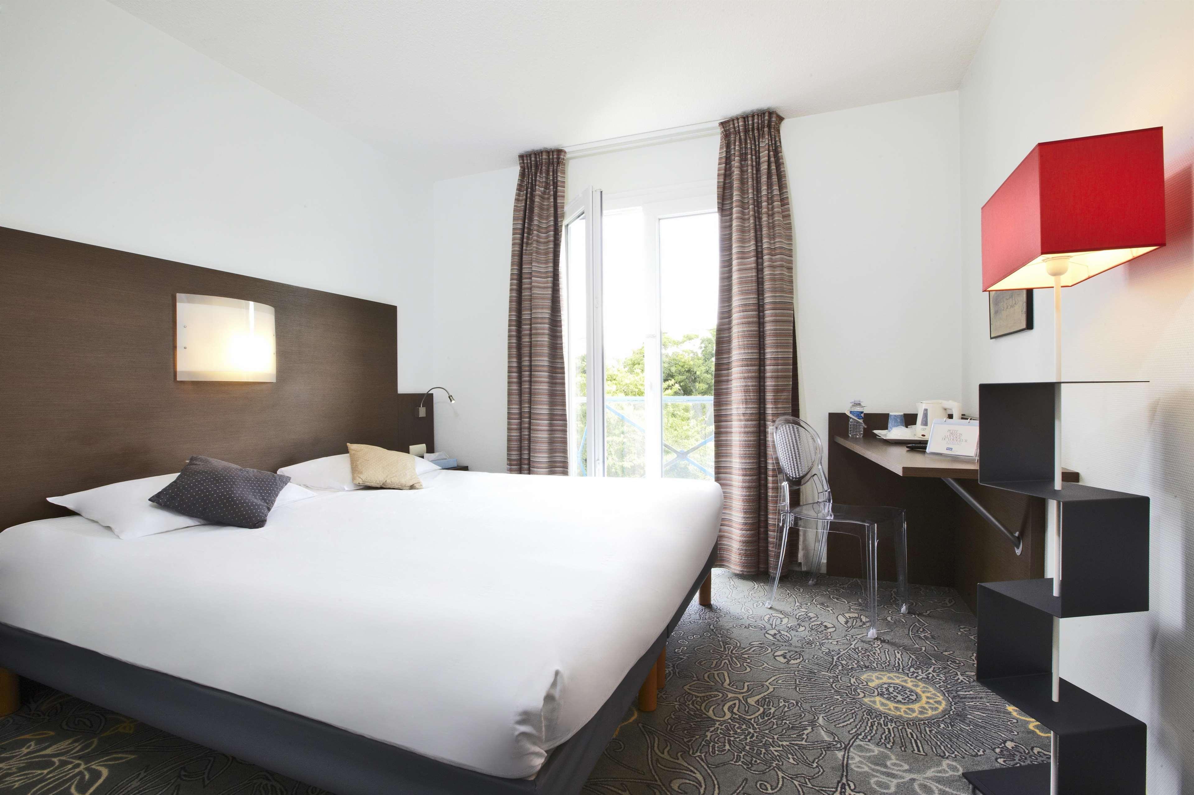 Hotel Kyriad La Rochelle Centre Ville Eksteriør billede